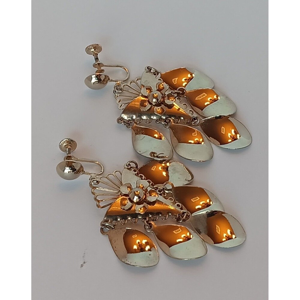 Vintage Mid Century Modern Goldtone Chandelier Dangle Screwback Earrings 3 in